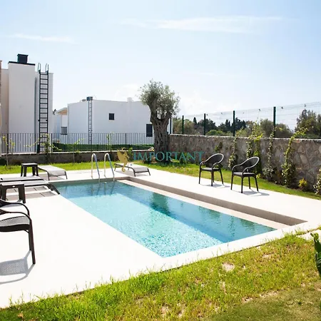 Bd498- 4 With Private Pool In Gumusluk Vila *