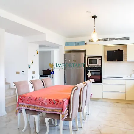 Bd498- 4 With Private Pool In Gumusluk Vila *